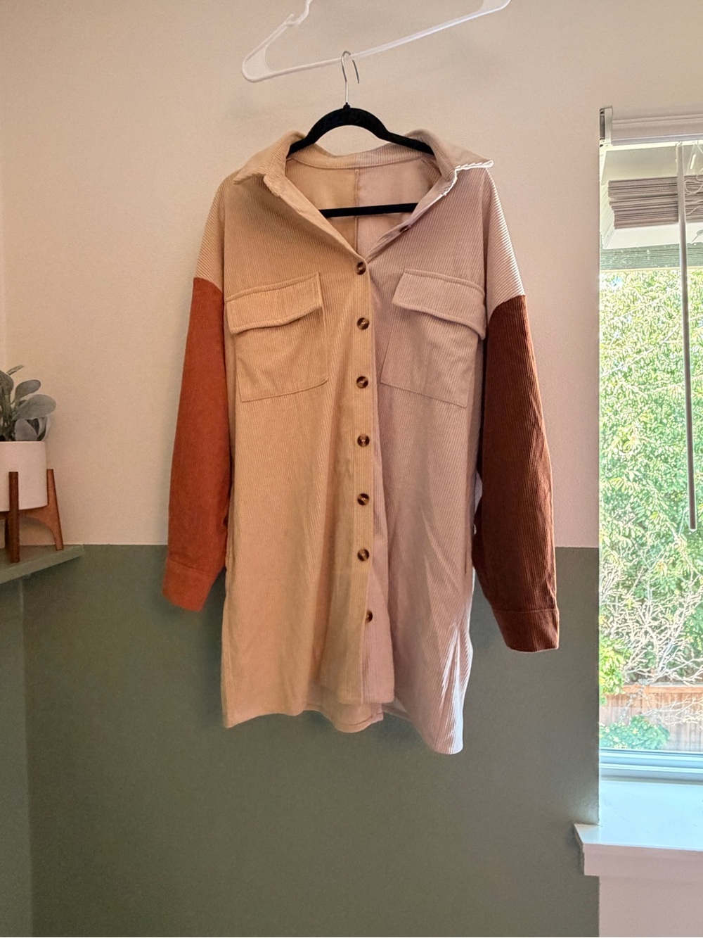 SHEIN Over Sized Beige and Rust Colorblock Button-Front Shacket